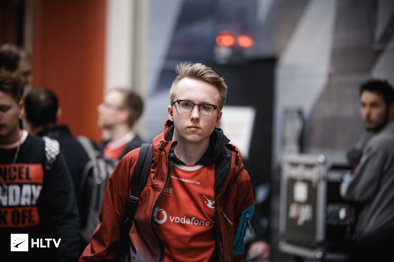 IG遭遇不利消息：TheShy或将缺席第一周夏季赛